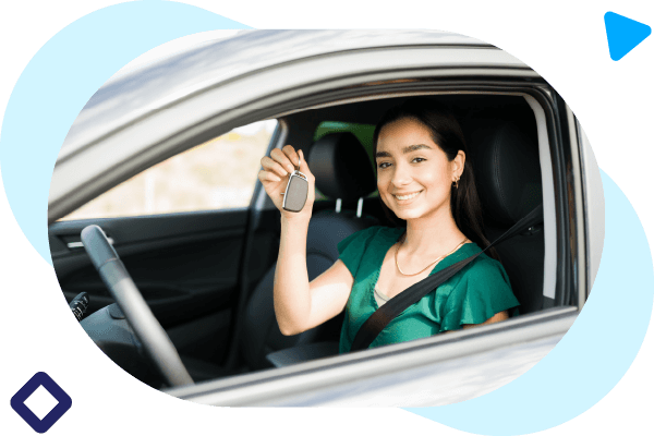 mujer-feliz-carro-traspaso-bogota-colombia-doblevia-tramites