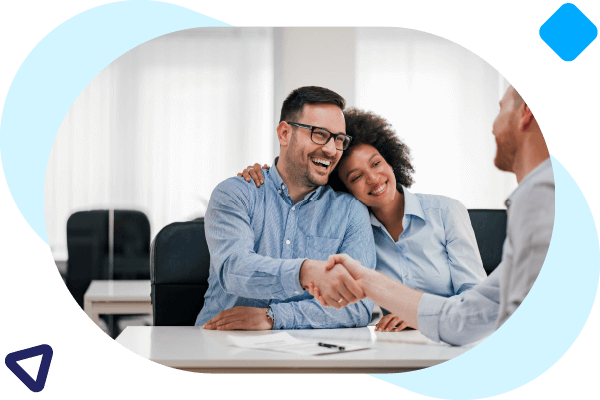 pareja-feliz-levantamiento-prenda-bogota-colombia-doblevia-tramites